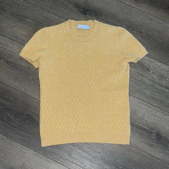 Carolina Herrera Women's Cable Knit Merino Wool Short Sleeve Yellow Small - Picture 1 of 5